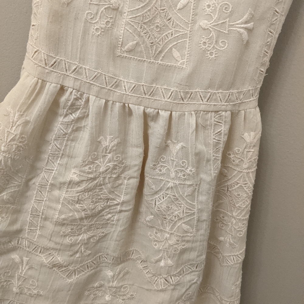 Preppy Boho Embroidered Tie Back Tank - Picture 4 of 4